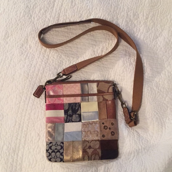 Coach Bag - Picture 1 of 5